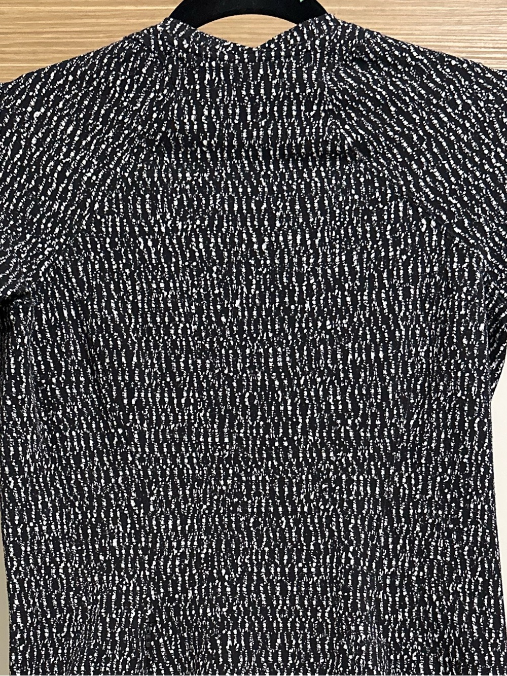 Lululemon Runderful Long Sleeve - Picture 9 of 10